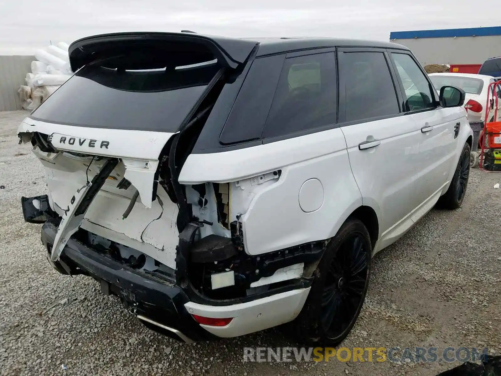 4 Photograph of a damaged car SALWV2SV5KA840362 LAND ROVER RANGEROVER 2019