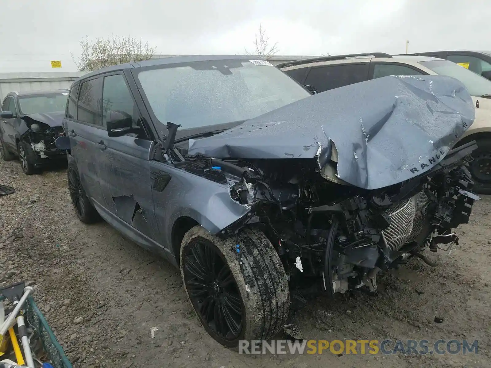 1 Photograph of a damaged car SALWV2SV8KA852022 LAND ROVER RANGEROVER 2019