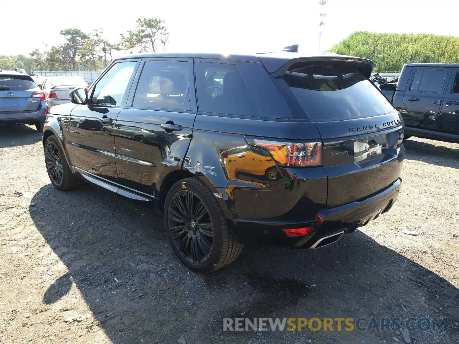 3 Photograph of a damaged car SALWV2SVXKA852748 LAND ROVER RANGEROVER 2019