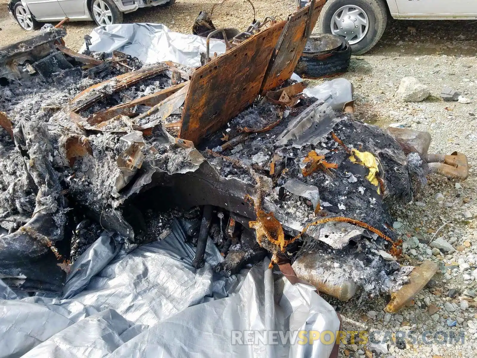 9 Photograph of a damaged car SALWZ2SE7KA845812 LAND ROVER RANGEROVER 2019