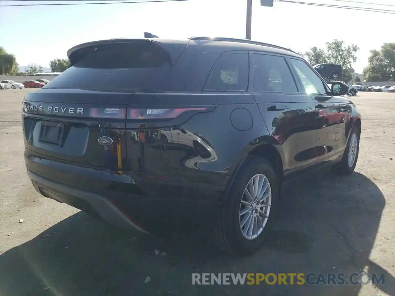 4 Photograph of a damaged car SALYA2EX0KA791153 LAND ROVER RANGEROVER 2019