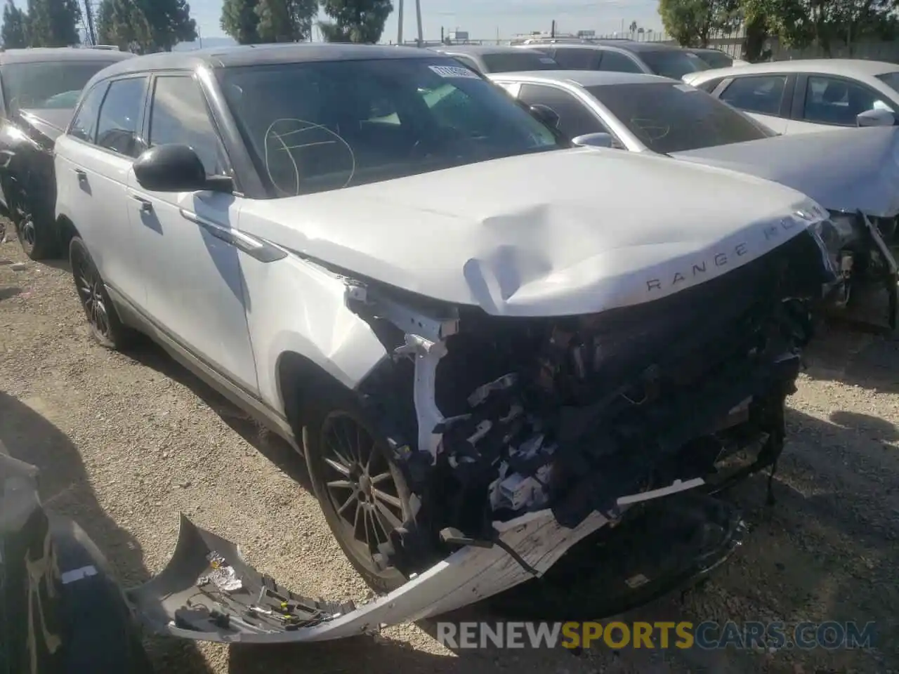 1 Photograph of a damaged car SALYA2EX4KA217378 LAND ROVER RANGEROVER 2019