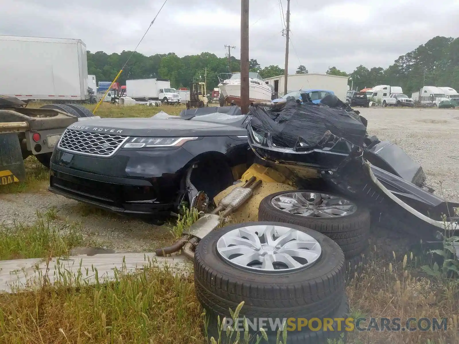 2 Photograph of a damaged car SALYA2EX5KA210911 LAND ROVER RANGEROVER 2019