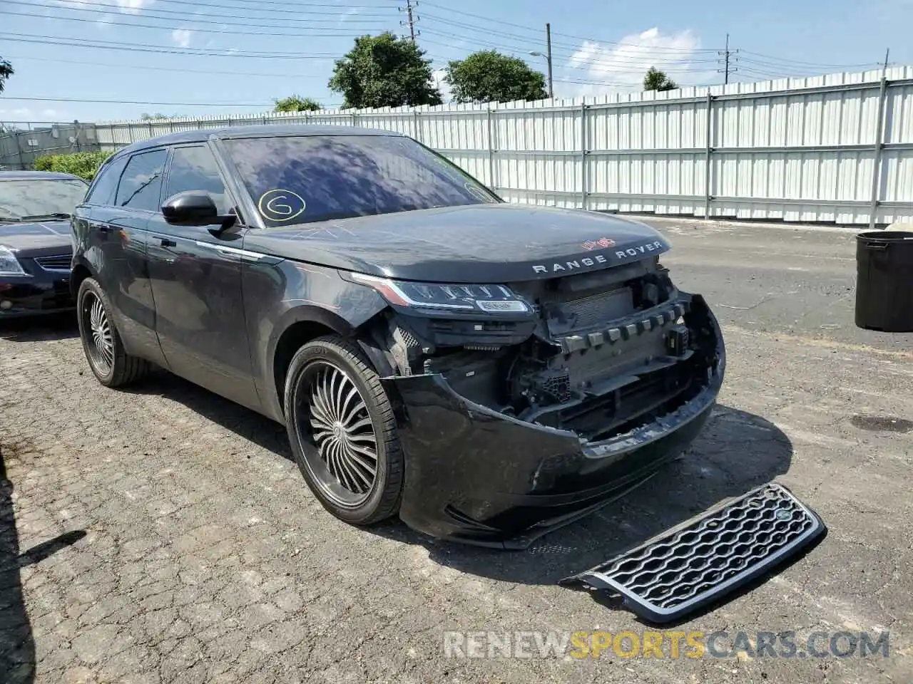 1 Photograph of a damaged car SALYA2EX7KA202213 LAND ROVER RANGEROVER 2019