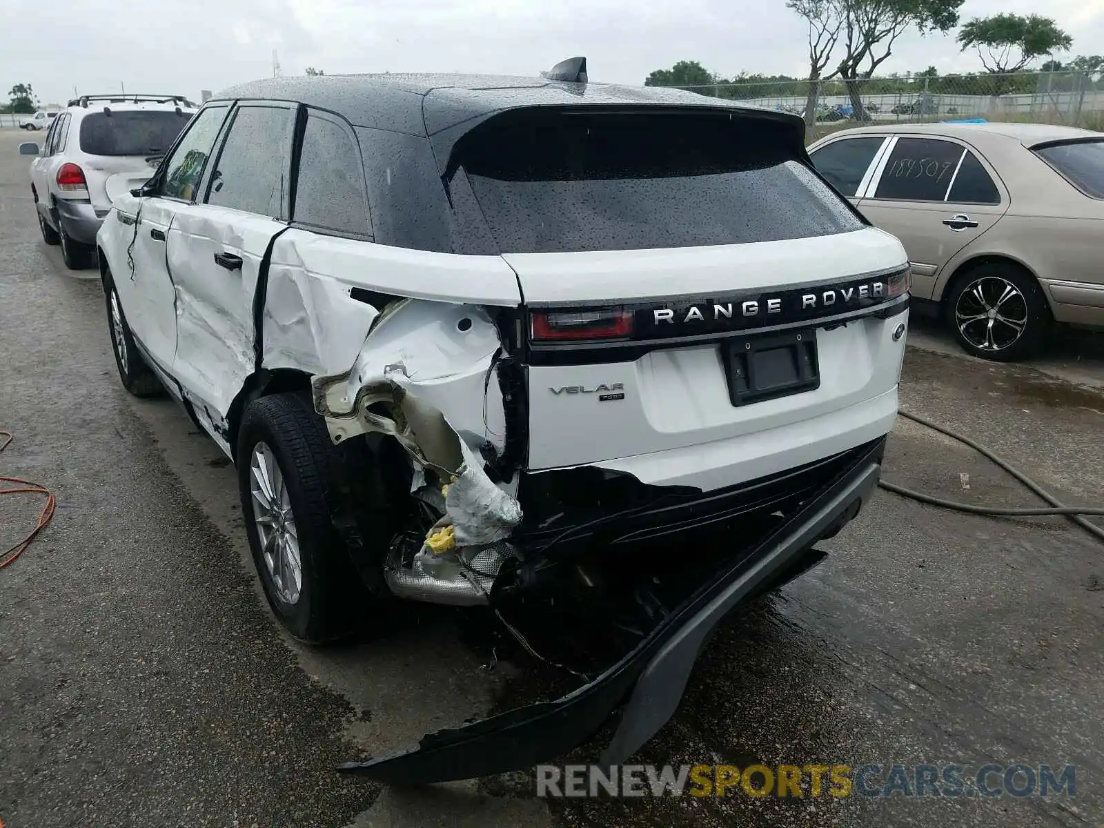 3 Photograph of a damaged car SALYA2EX7KA788704 LAND ROVER RANGEROVER 2019