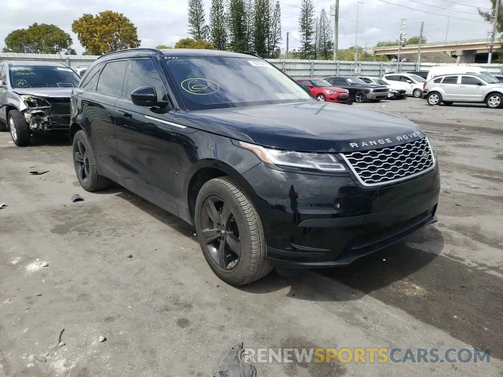 1 Photograph of a damaged car SALYB2EN1KA210769 LAND ROVER RANGEROVER 2019