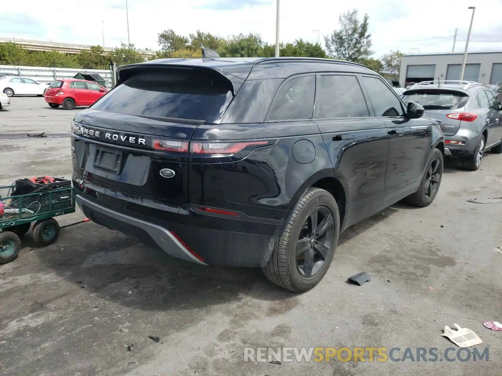 4 Photograph of a damaged car SALYB2EN1KA210769 LAND ROVER RANGEROVER 2019