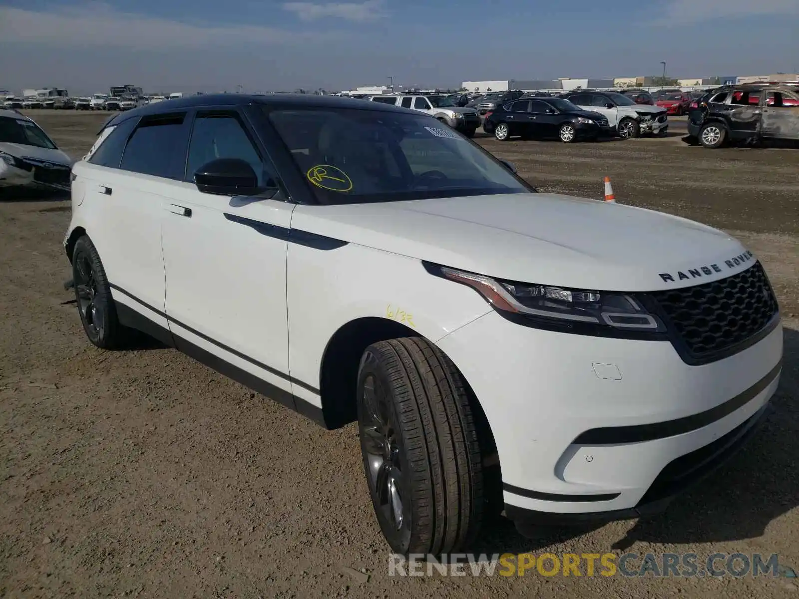 1 Photograph of a damaged car SALYB2EX0KA213647 LAND ROVER RANGEROVER 2019