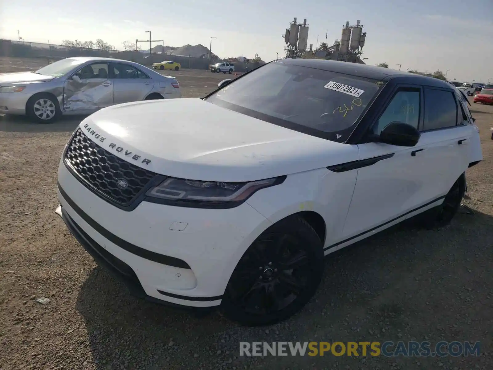 2 Photograph of a damaged car SALYB2EX0KA213647 LAND ROVER RANGEROVER 2019