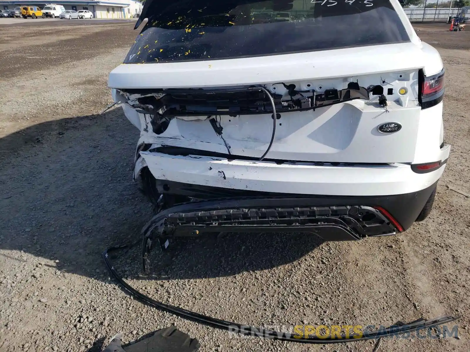 9 Photograph of a damaged car SALYB2EX0KA213647 LAND ROVER RANGEROVER 2019