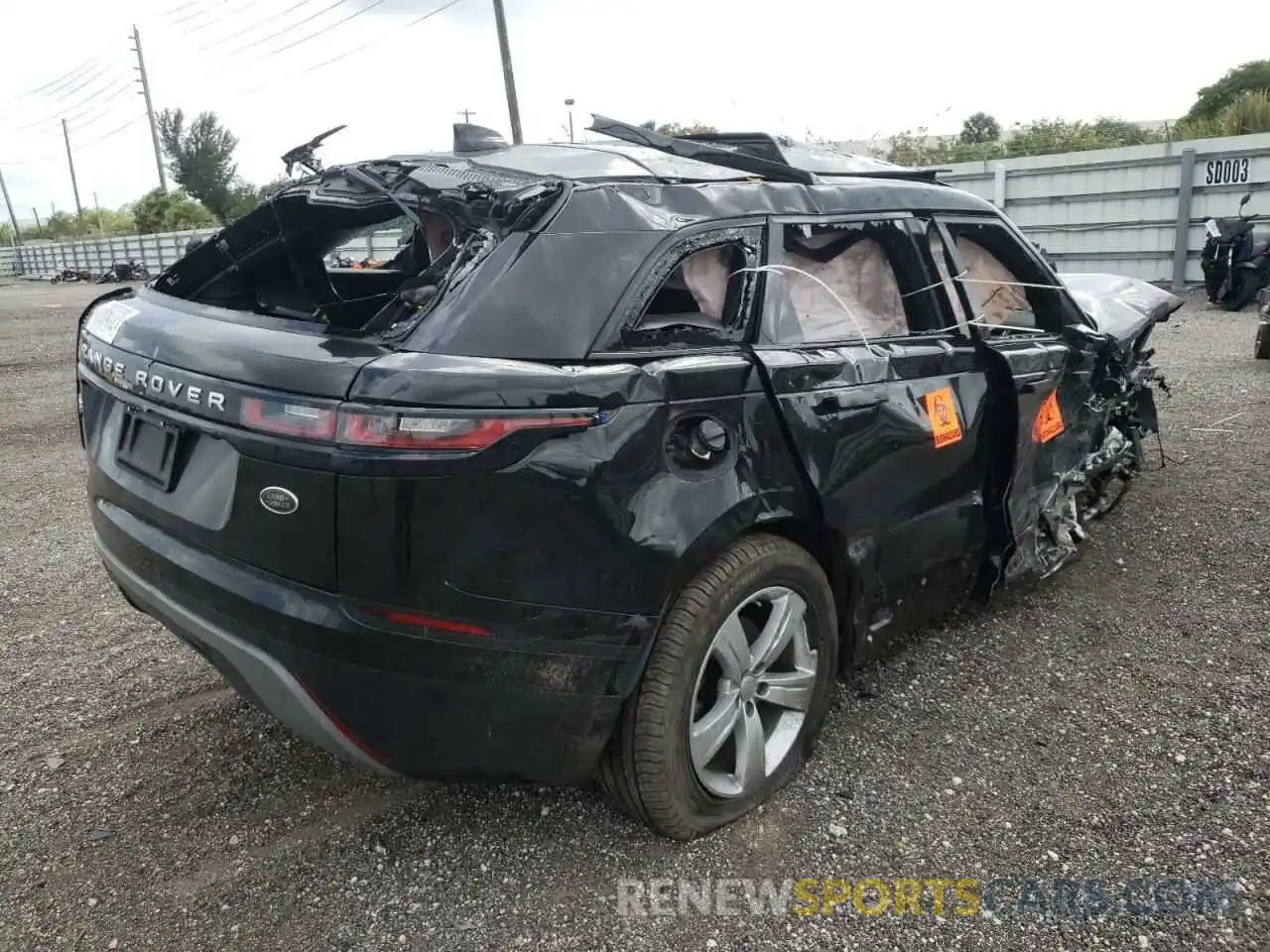 4 Photograph of a damaged car SALYB2EX0KA797094 LAND ROVER RANGEROVER 2019