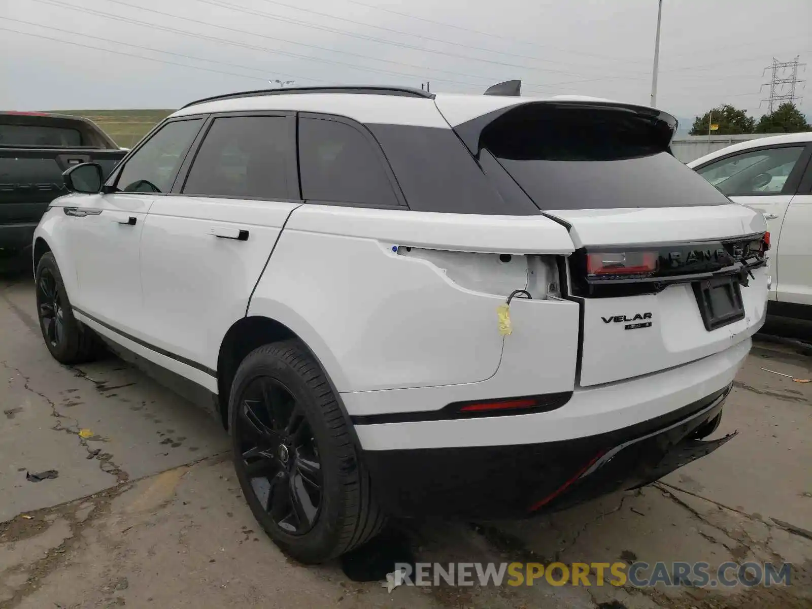 3 Photograph of a damaged car SALYB2EX1KA206612 LAND ROVER RANGEROVER 2019