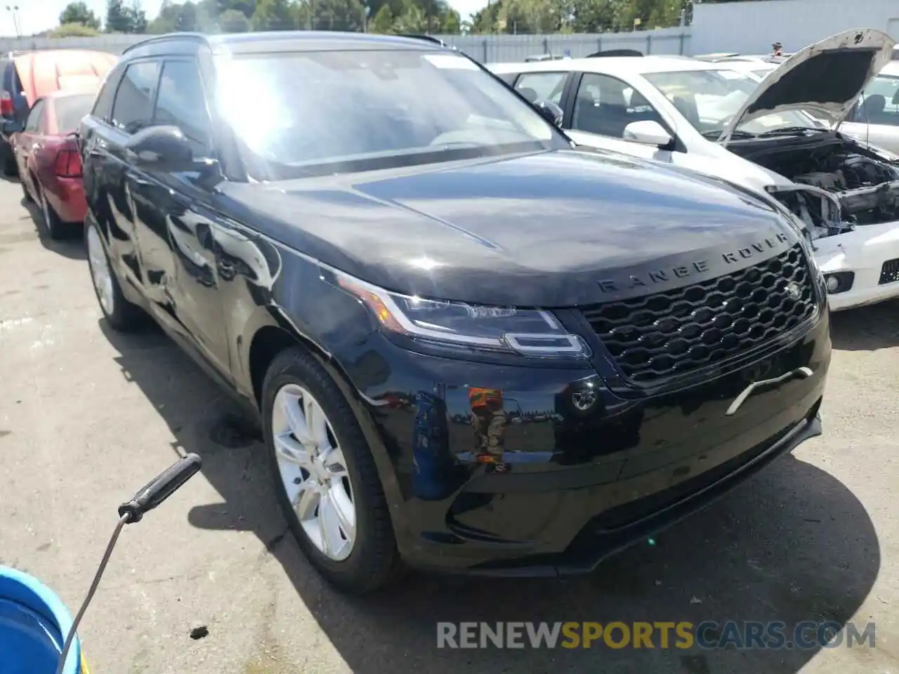 1 Photograph of a damaged car SALYB2EX1KA235138 LAND ROVER RANGEROVER 2019