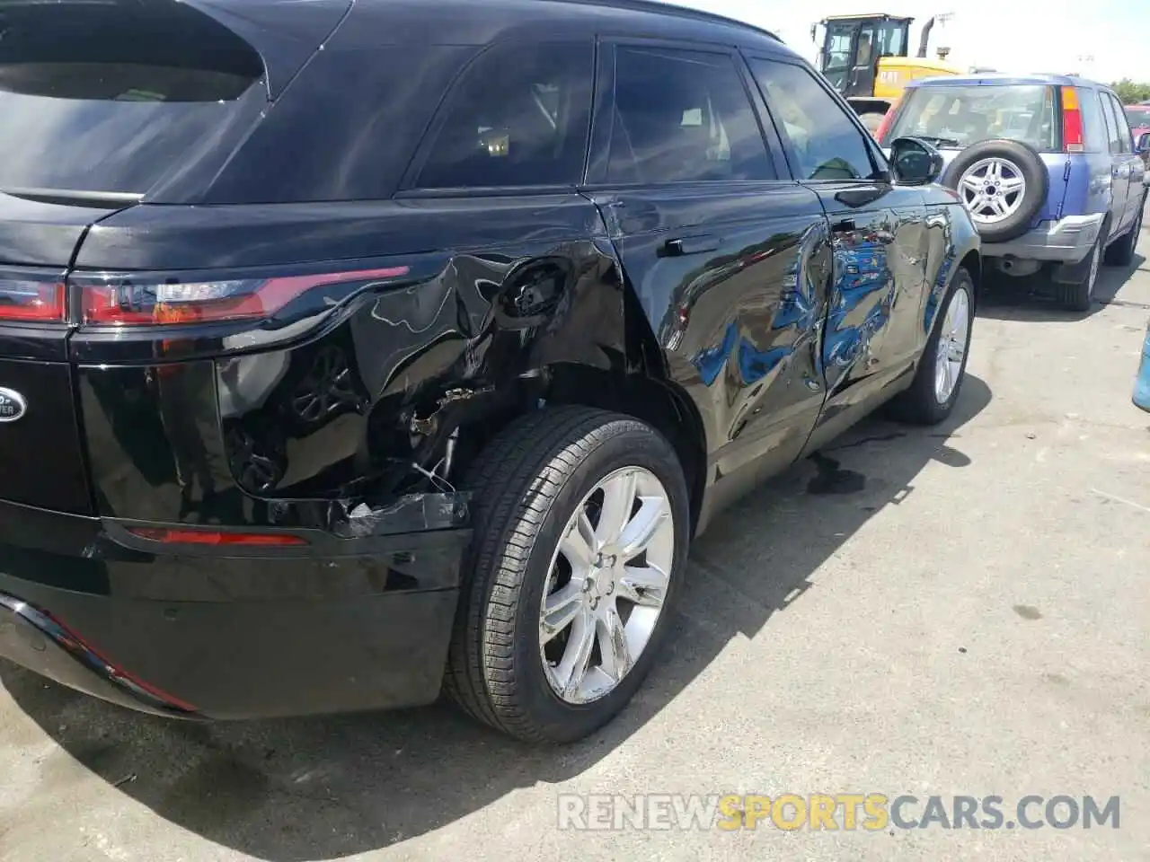 9 Photograph of a damaged car SALYB2EX1KA235138 LAND ROVER RANGEROVER 2019