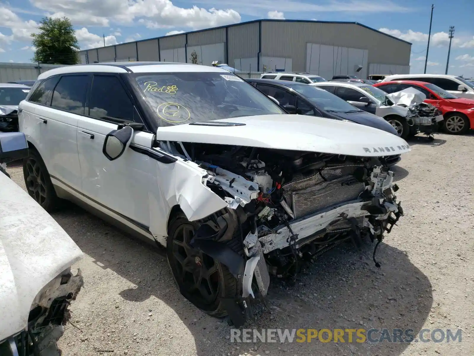 1 Photograph of a damaged car SALYB2EX2KA798389 LAND ROVER RANGEROVER 2019