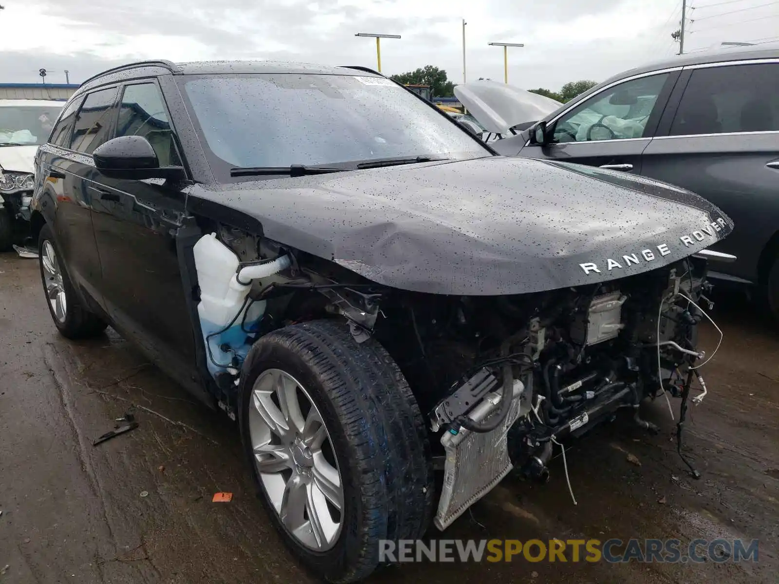 1 Photograph of a damaged car SALYB2EX3KA210256 LAND ROVER RANGEROVER 2019