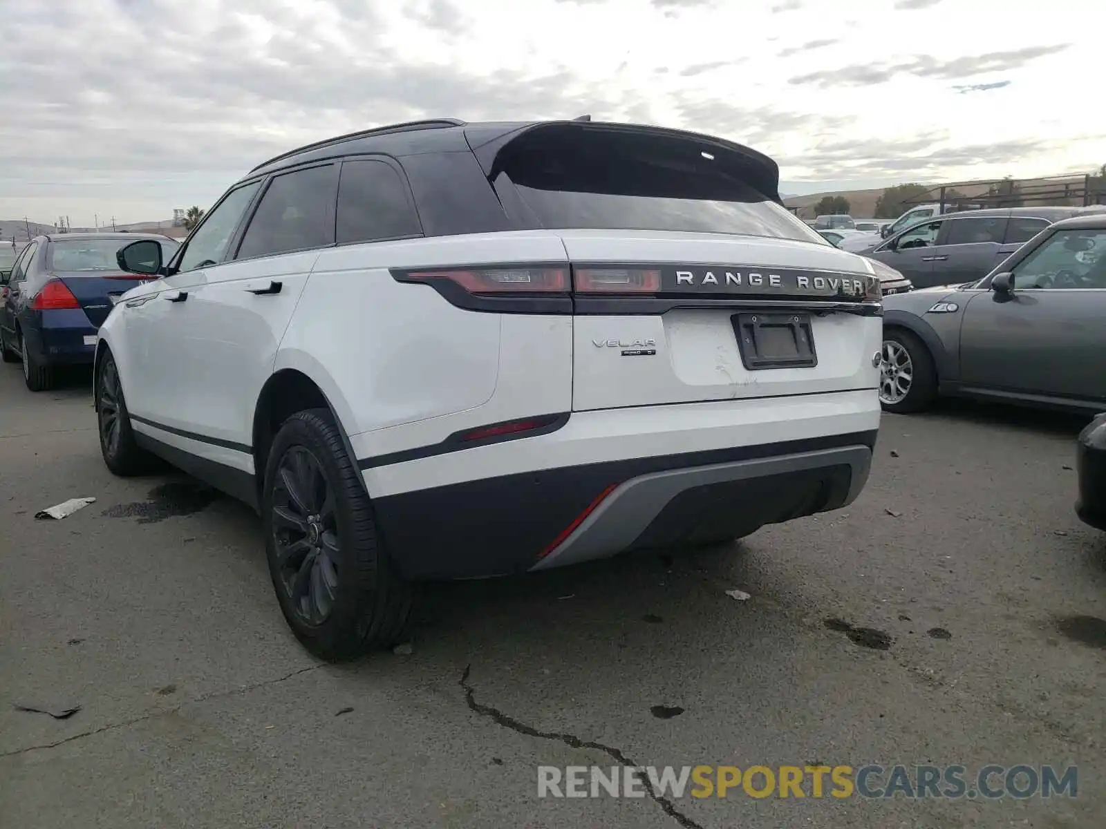 3 Photograph of a damaged car SALYB2EX3KA781116 LAND ROVER RANGEROVER 2019