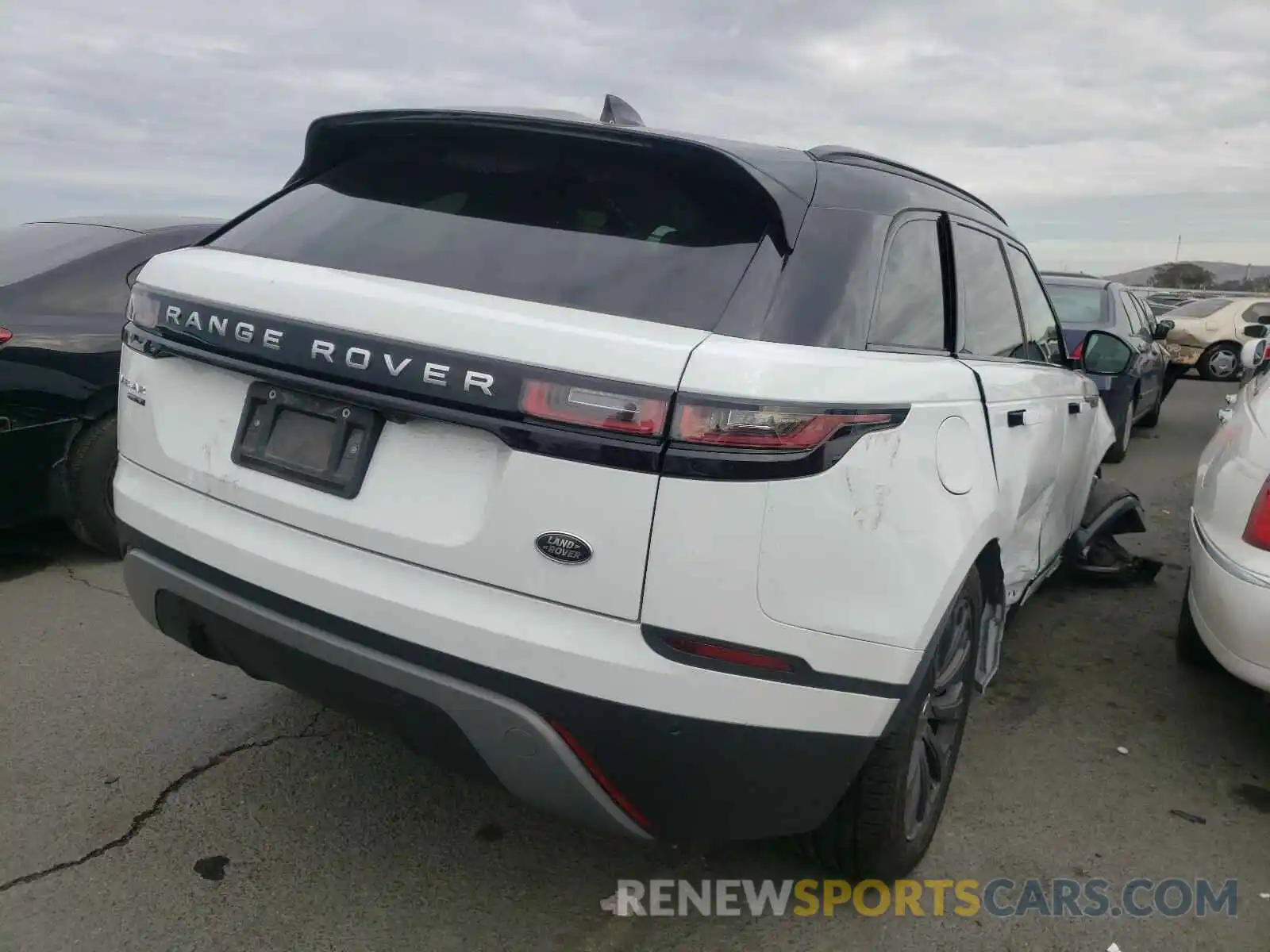 4 Photograph of a damaged car SALYB2EX3KA781116 LAND ROVER RANGEROVER 2019