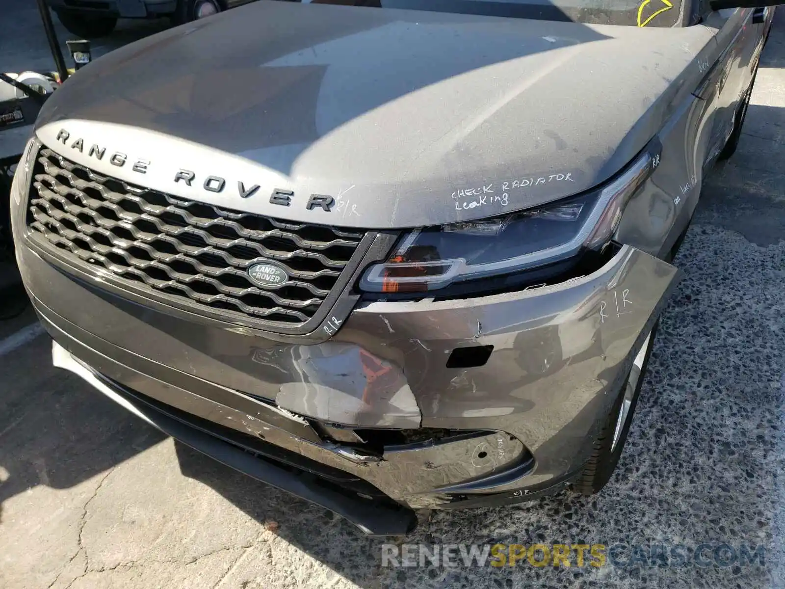 9 Photograph of a damaged car SALYB2EX4KA783859 LAND ROVER RANGEROVER 2019