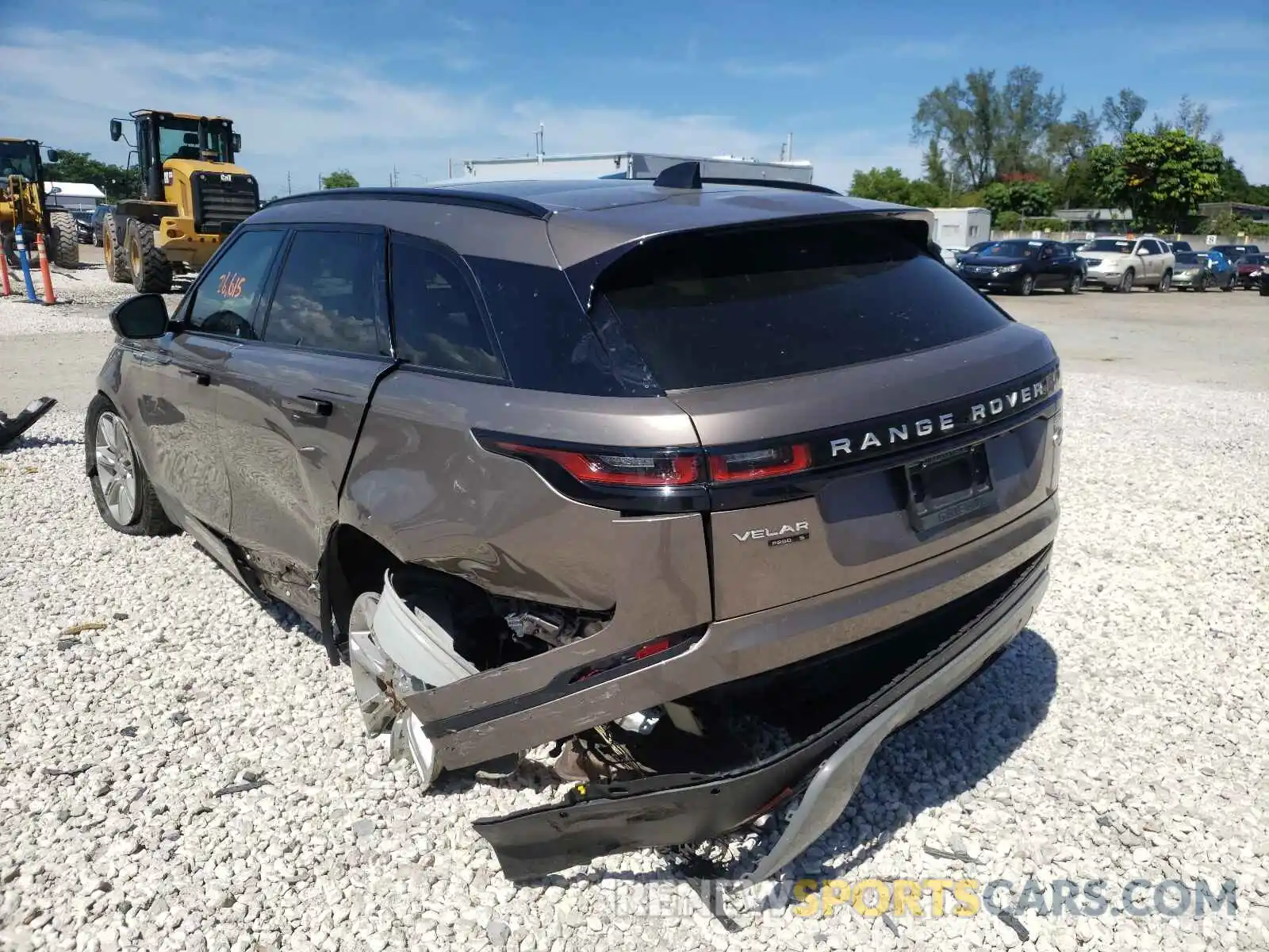 3 Photograph of a damaged car SALYB2EX5KA215264 LAND ROVER RANGEROVER 2019