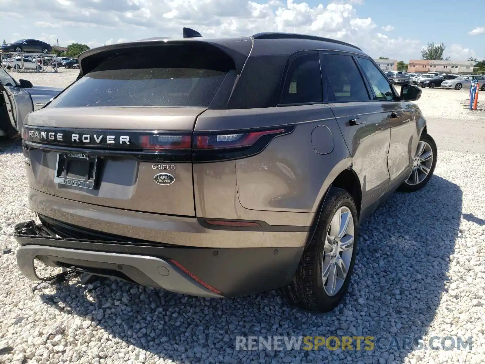 4 Photograph of a damaged car SALYB2EX5KA215264 LAND ROVER RANGEROVER 2019