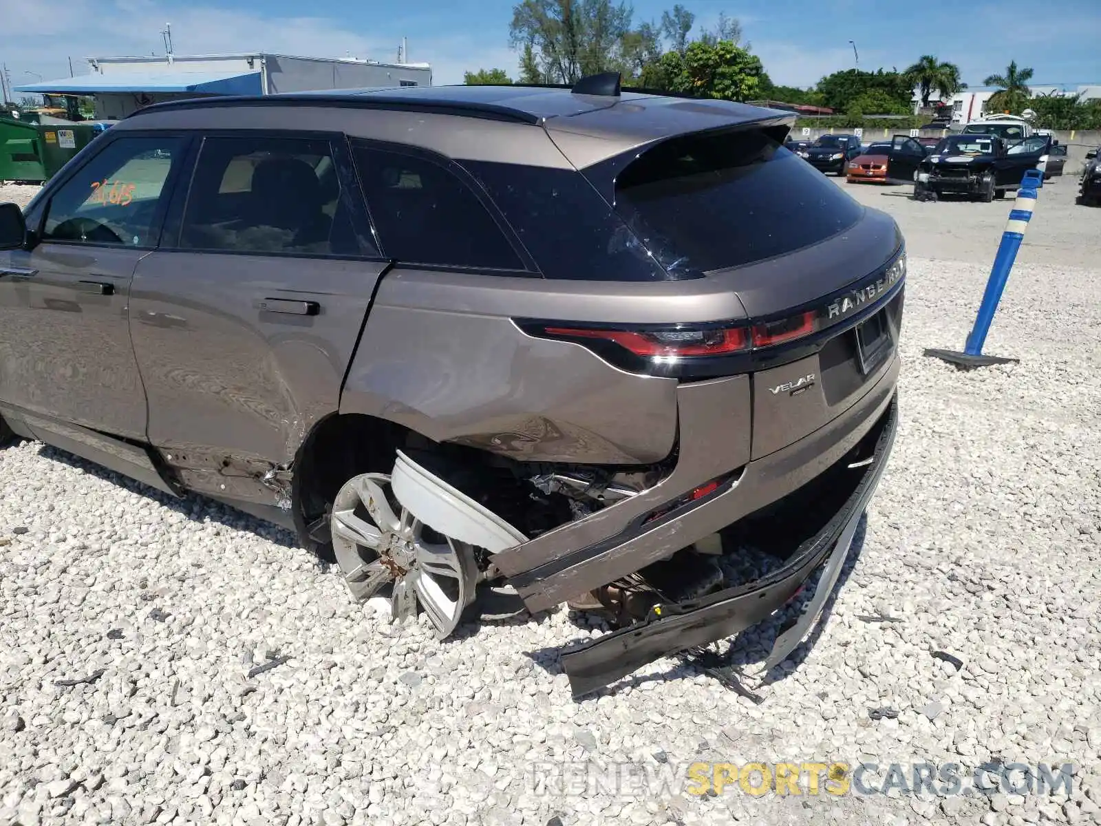 9 Photograph of a damaged car SALYB2EX5KA215264 LAND ROVER RANGEROVER 2019