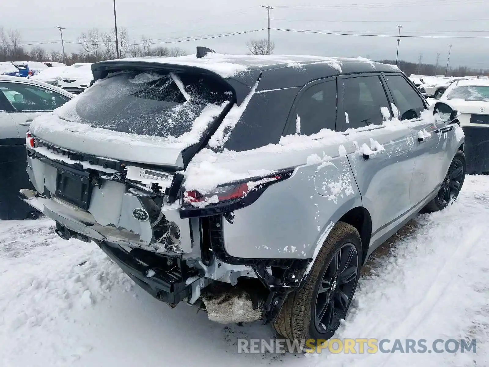 4 Photograph of a damaged car SALYB2EX5KA795065 LAND ROVER RANGEROVER 2019