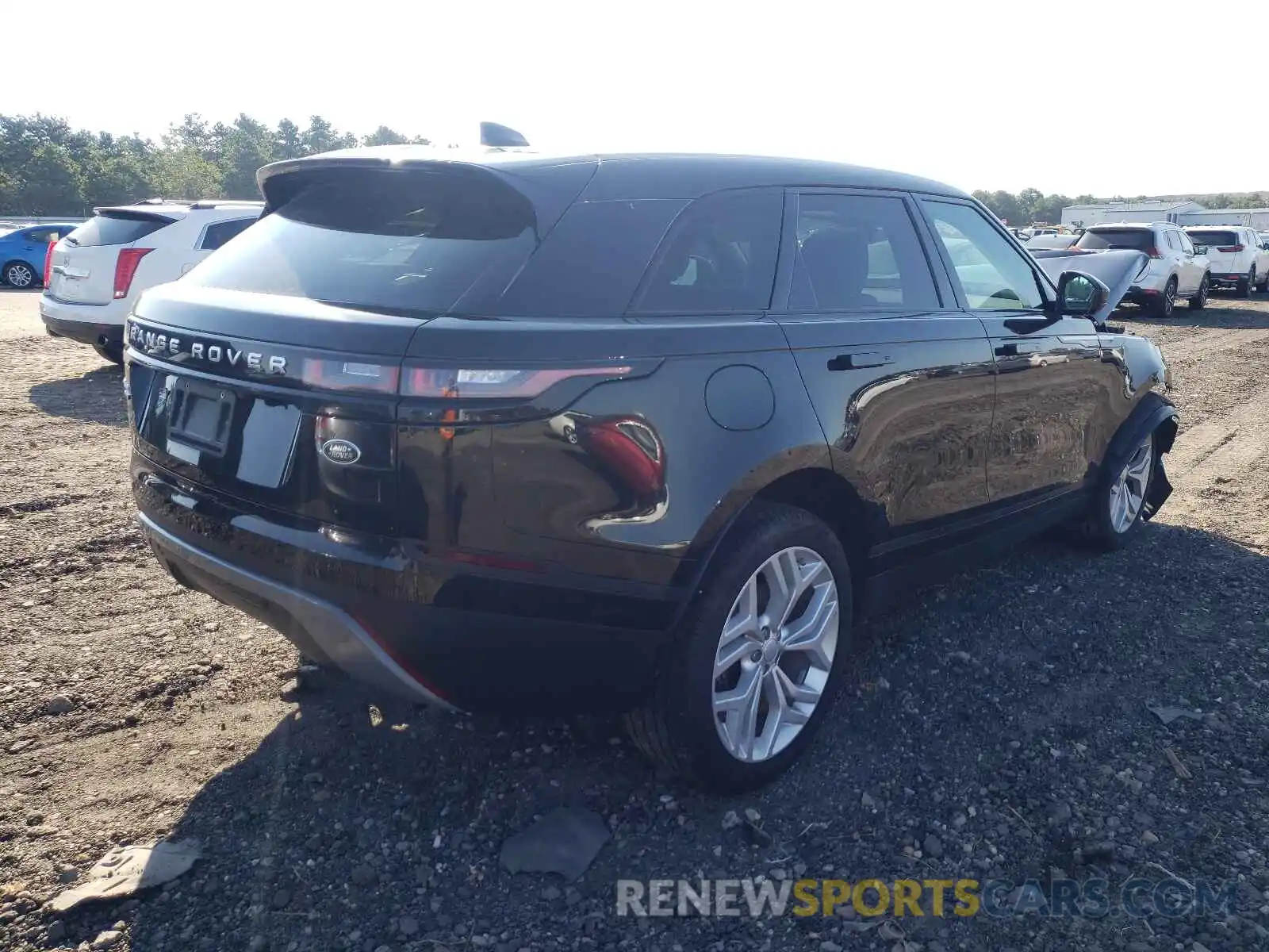 4 Photograph of a damaged car SALYB2EX6KA783877 LAND ROVER RANGEROVER 2019