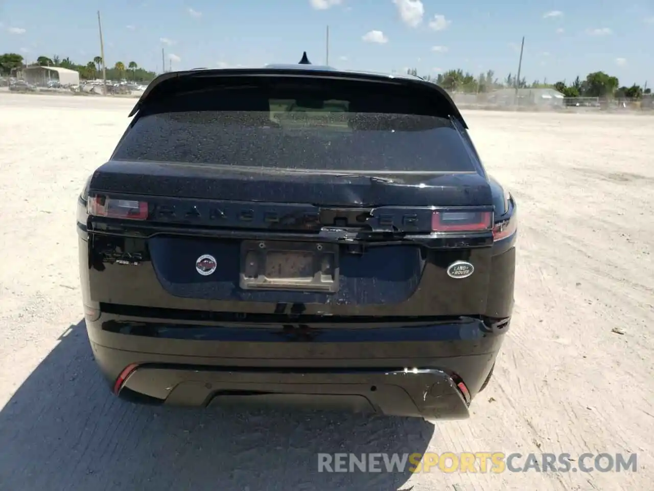 9 Photograph of a damaged car SALYB2EX7KA234592 LAND ROVER RANGEROVER 2019