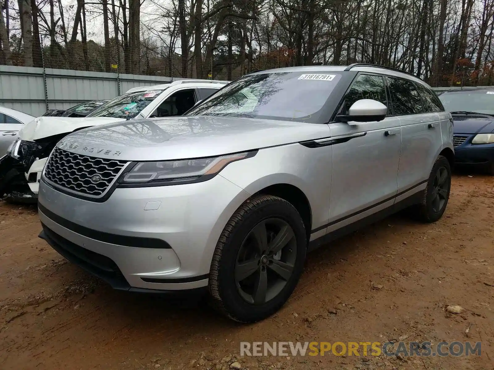 2 Photograph of a damaged car SALYB2EX8KA218627 LAND ROVER RANGEROVER 2019