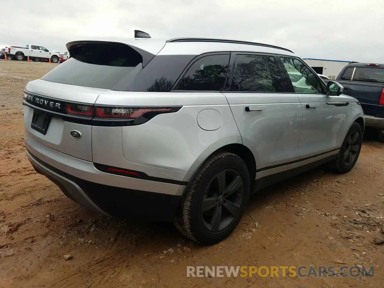 4 Photograph of a damaged car SALYB2EX8KA218627 LAND ROVER RANGEROVER 2019