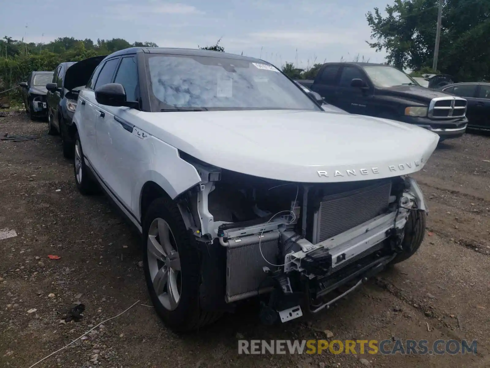 1 Photograph of a damaged car SALYB2EXXKA219956 LAND ROVER RANGEROVER 2019