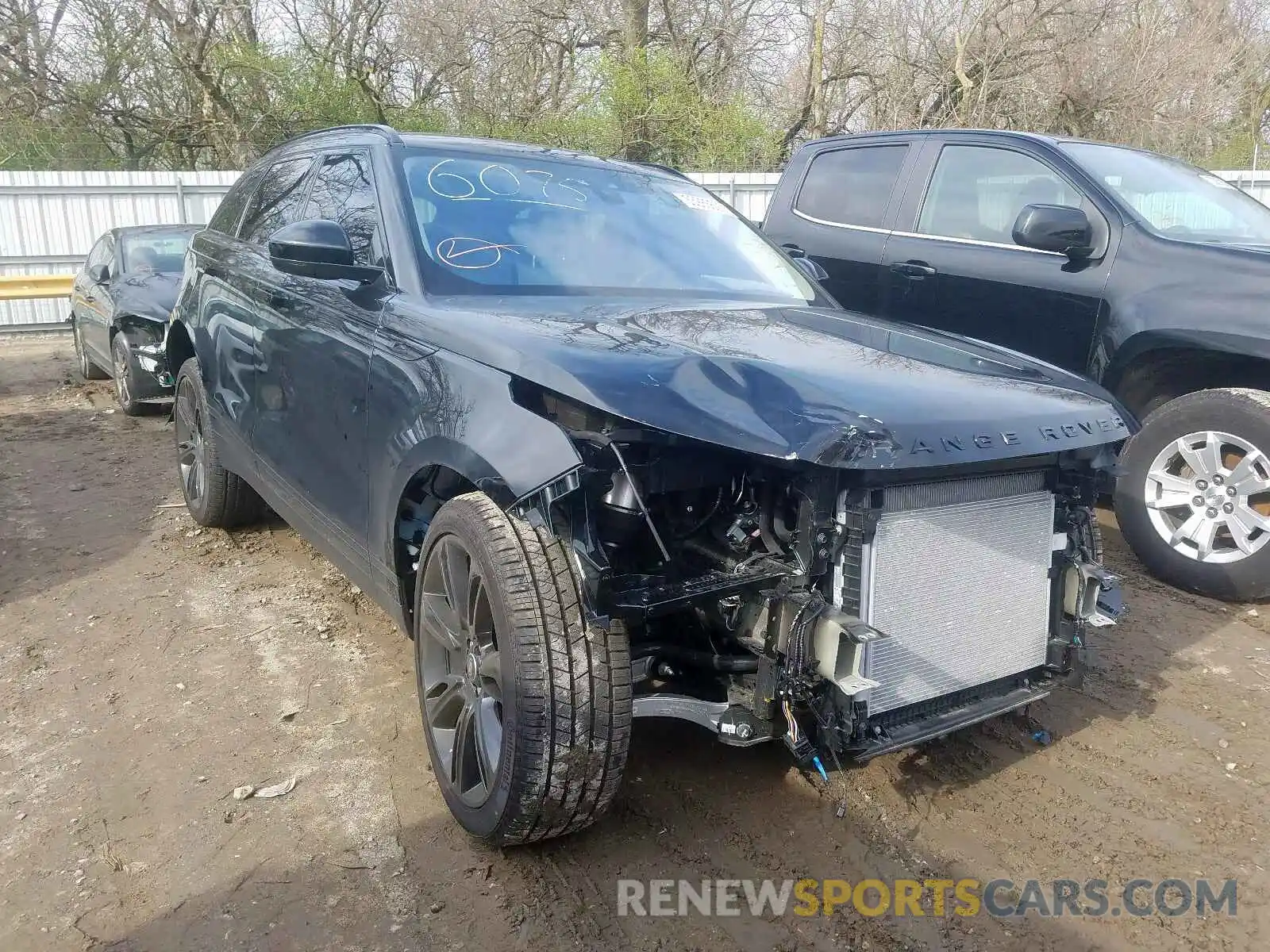 1 Photograph of a damaged car SALYB2FV0KA220787 LAND ROVER RANGEROVER 2019