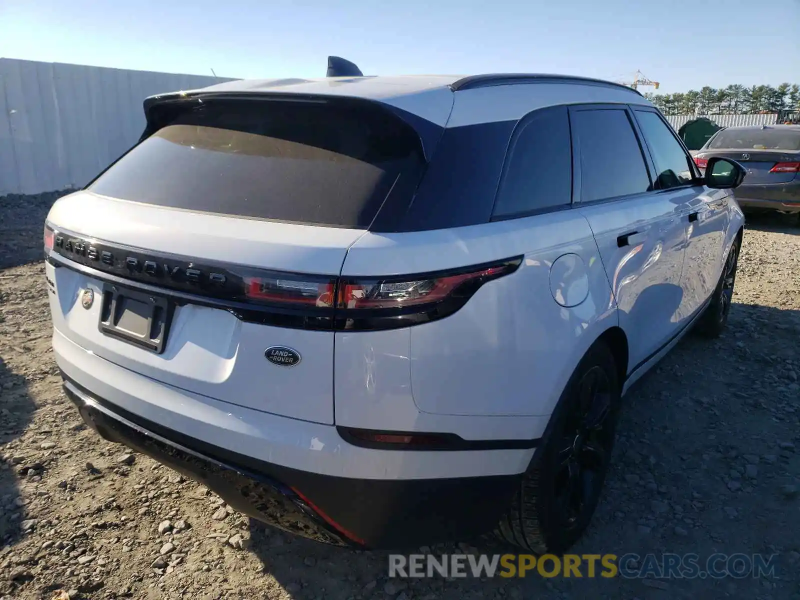 4 Фотография поврежденного автомобиля SALYB2FV1KA226324 LAND ROVER RANGEROVER 2019