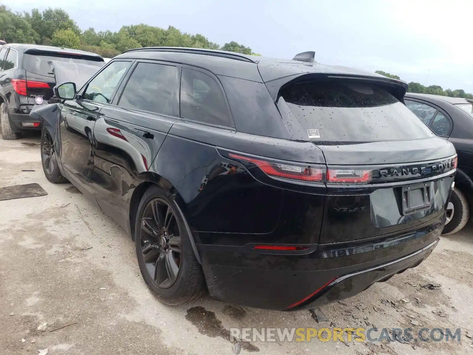 3 Photograph of a damaged car SALYB2FV6KA233625 LAND ROVER RANGEROVER 2019