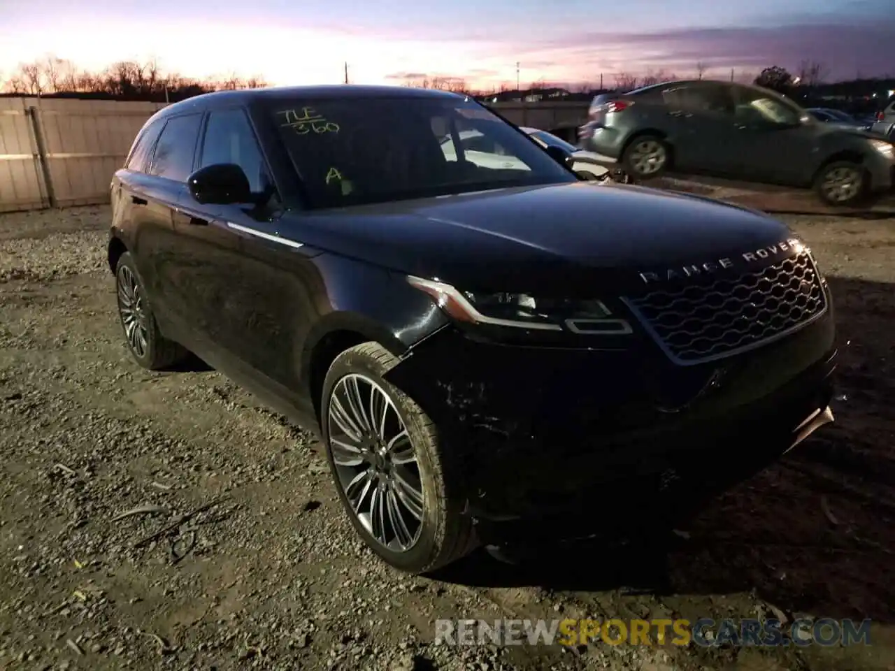 1 Photograph of a damaged car SALYB2FV7KA215389 LAND ROVER RANGEROVER 2019