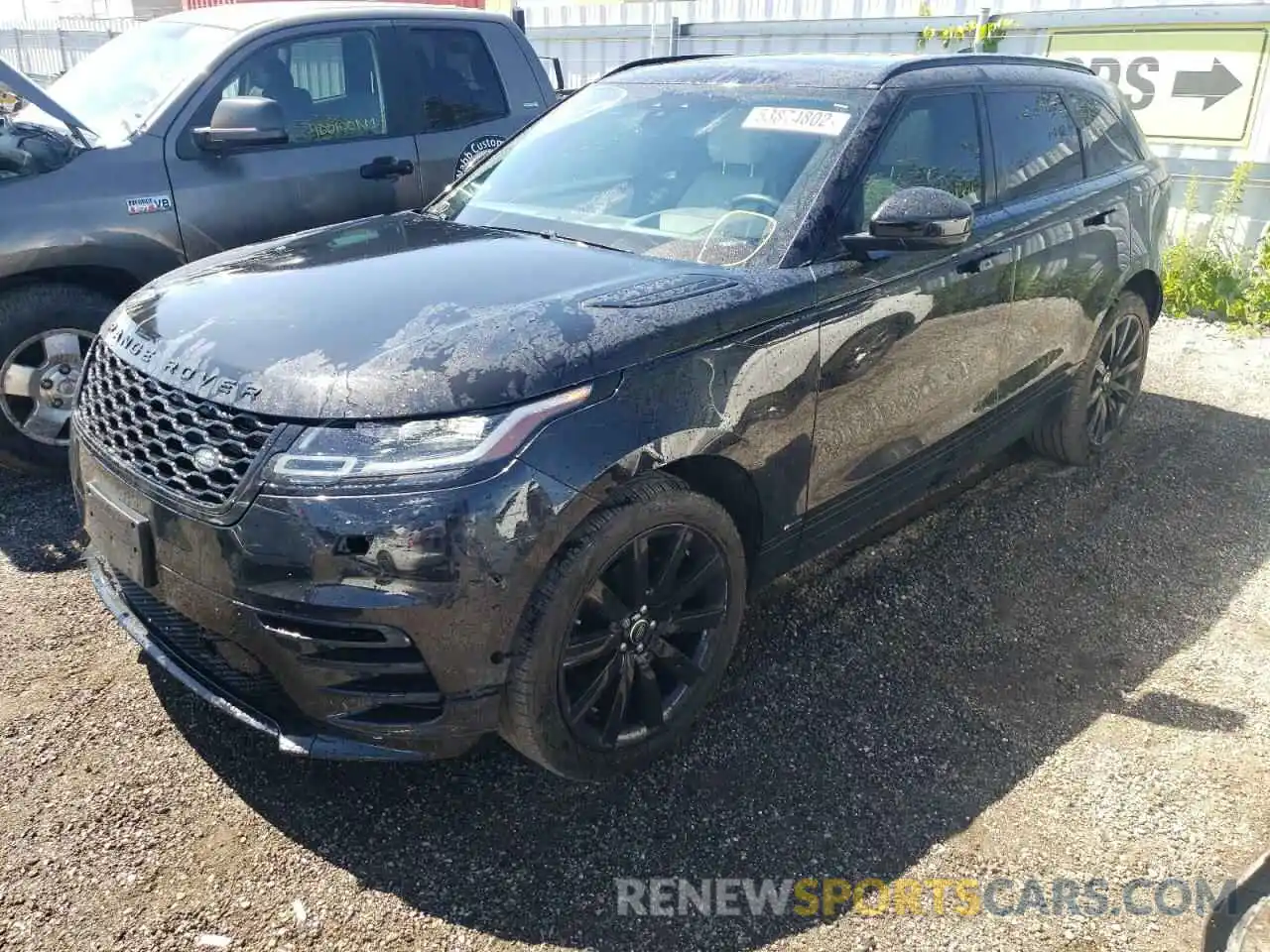 2 Photograph of a damaged car SALYL2EN1KA218111 LAND ROVER RANGEROVER 2019