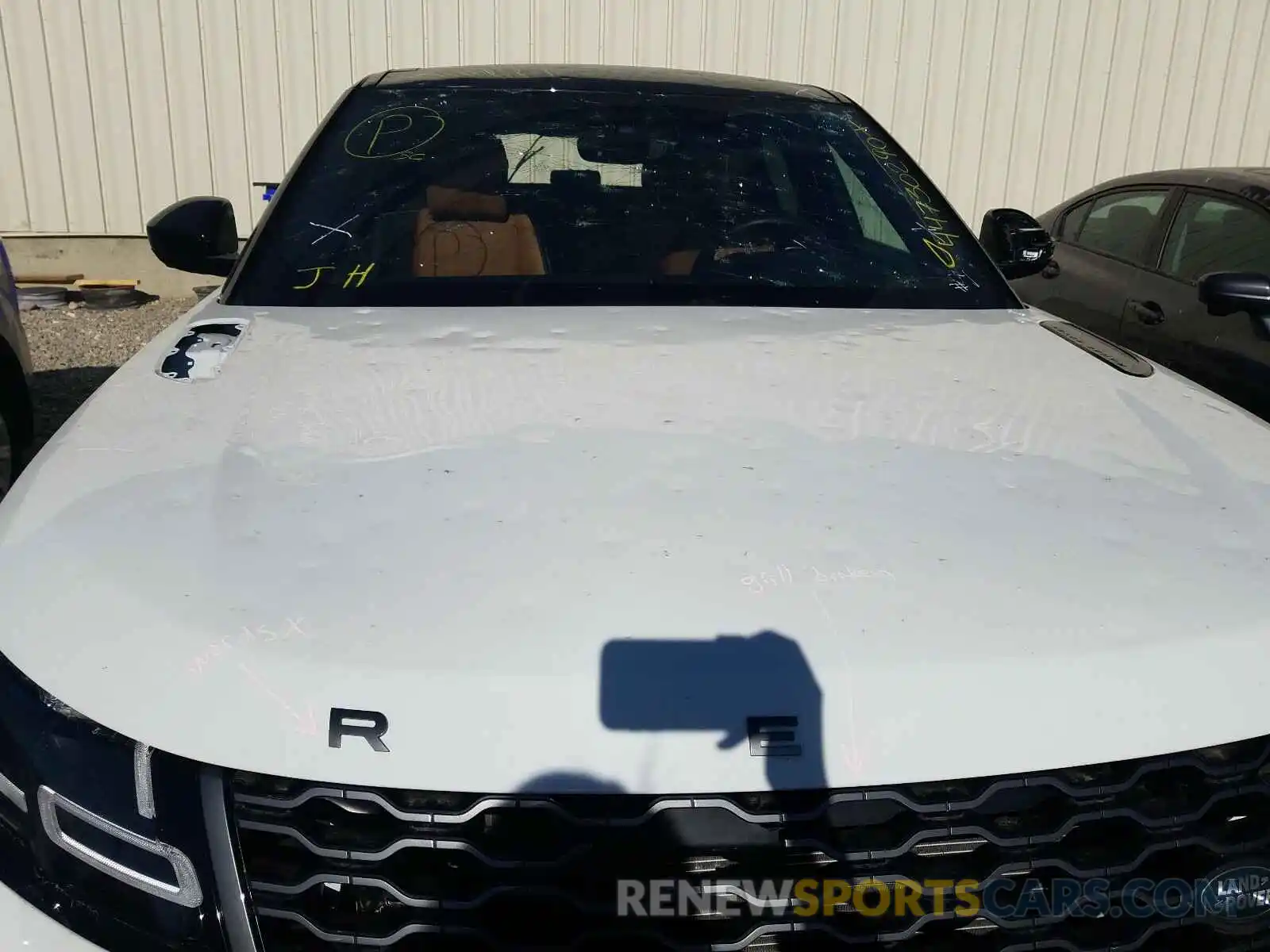 9 Photograph of a damaged car SALYL2EN9KA208331 LAND ROVER RANGEROVER 2019