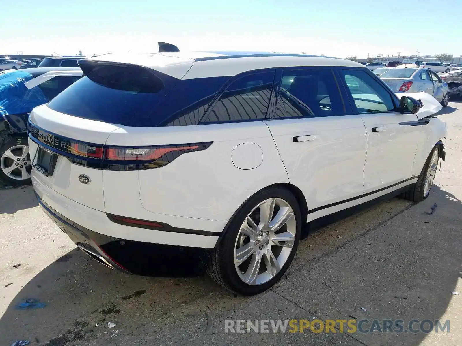 4 Photograph of a damaged car SALYL2EV0KA785457 LAND ROVER RANGEROVER 2019