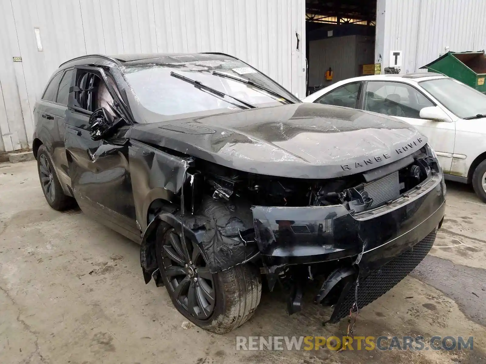 1 Photograph of a damaged car SALYL2EV0KA787029 LAND ROVER RANGEROVER 2019