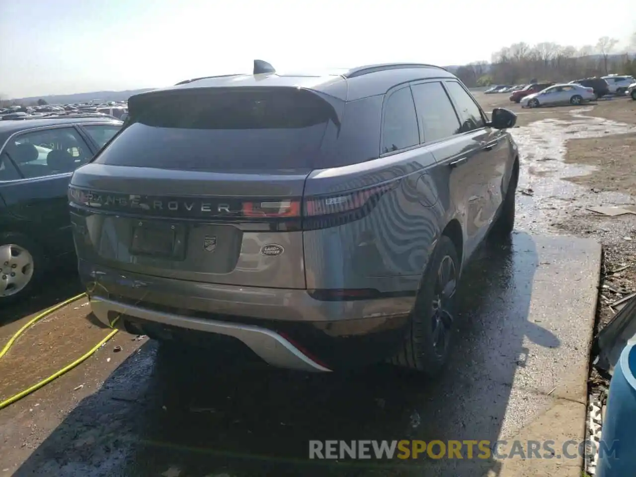 4 Фотография поврежденного автомобиля SALYL2EX0KA205397 LAND ROVER RANGEROVER 2019