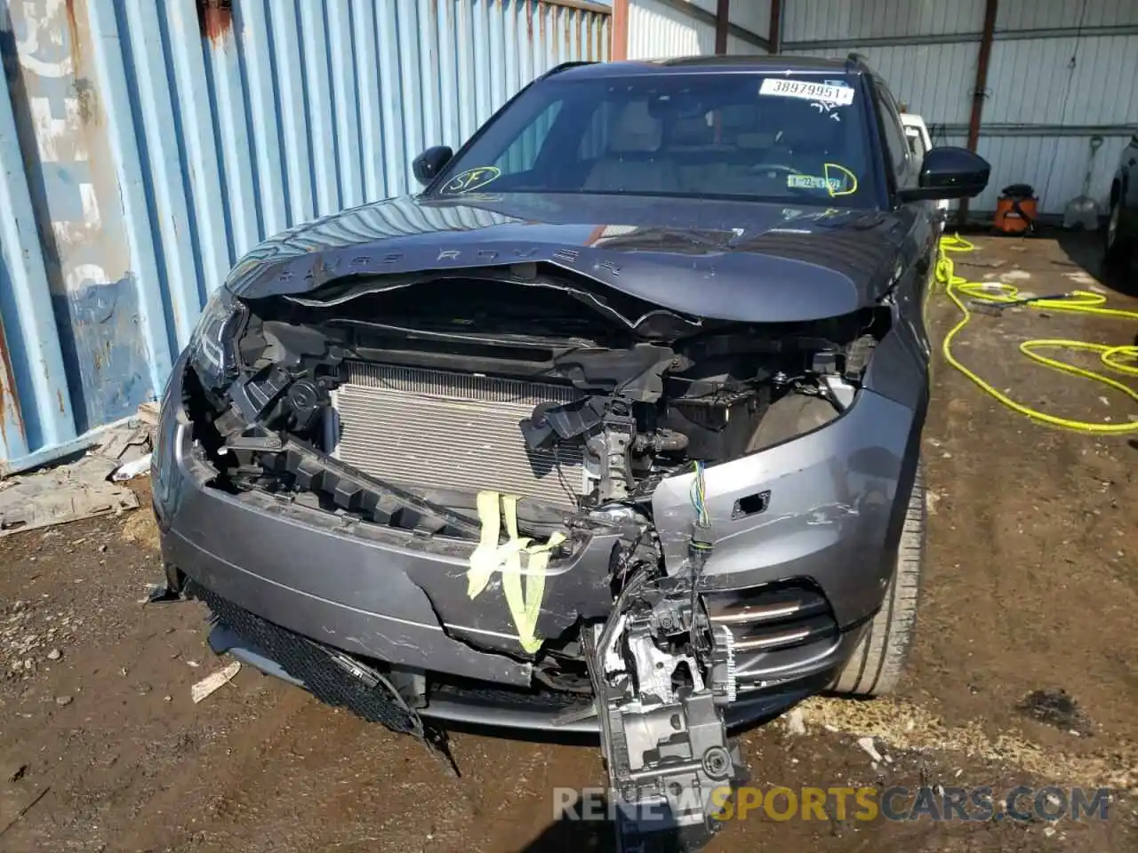 9 Photograph of a damaged car SALYL2EX0KA205397 LAND ROVER RANGEROVER 2019