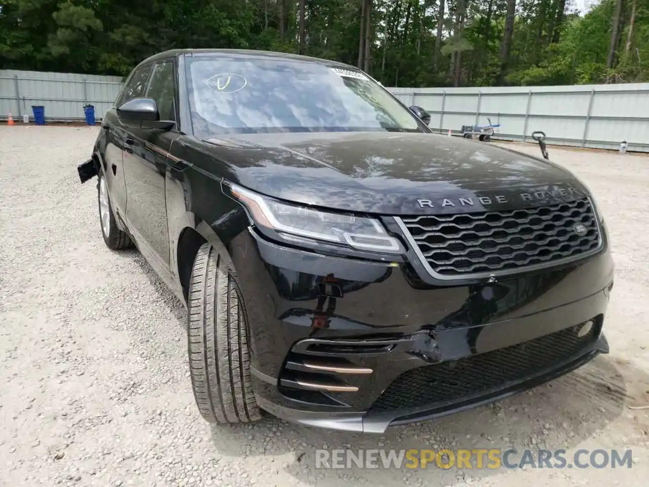 1 Photograph of a damaged car SALYL2EX0KA234088 LAND ROVER RANGEROVER 2019