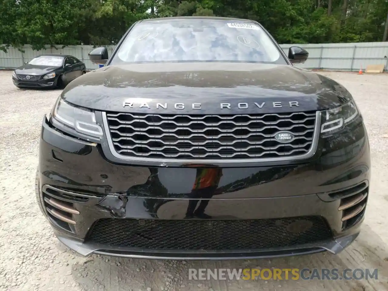 9 Photograph of a damaged car SALYL2EX0KA234088 LAND ROVER RANGEROVER 2019