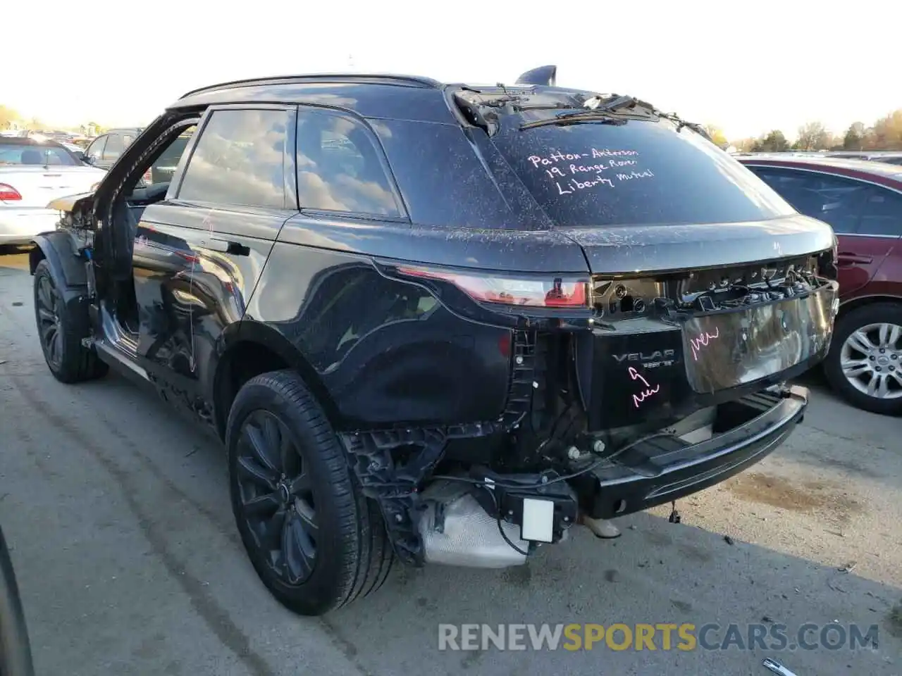 3 Photograph of a damaged car SALYL2EX0KA788036 LAND ROVER RANGEROVER 2019