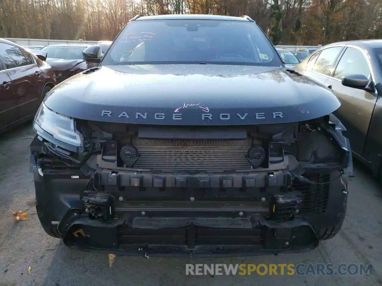 9 Photograph of a damaged car SALYL2EX0KA788036 LAND ROVER RANGEROVER 2019