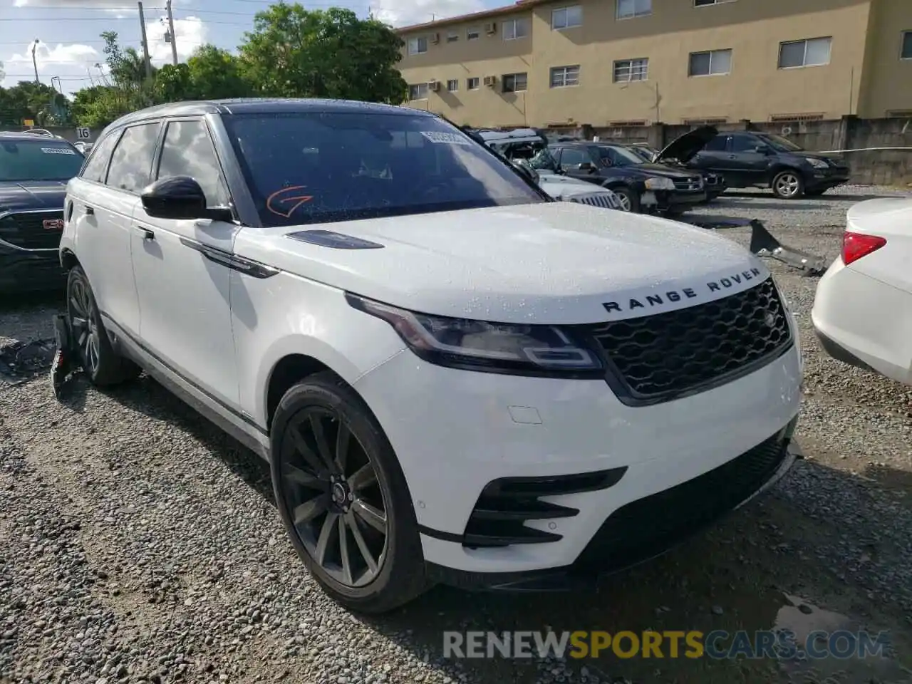 1 Photograph of a damaged car SALYL2EX1KA206638 LAND ROVER RANGEROVER 2019