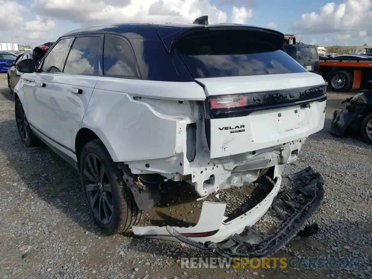 3 Фотография поврежденного автомобиля SALYL2EX1KA206638 LAND ROVER RANGEROVER 2019