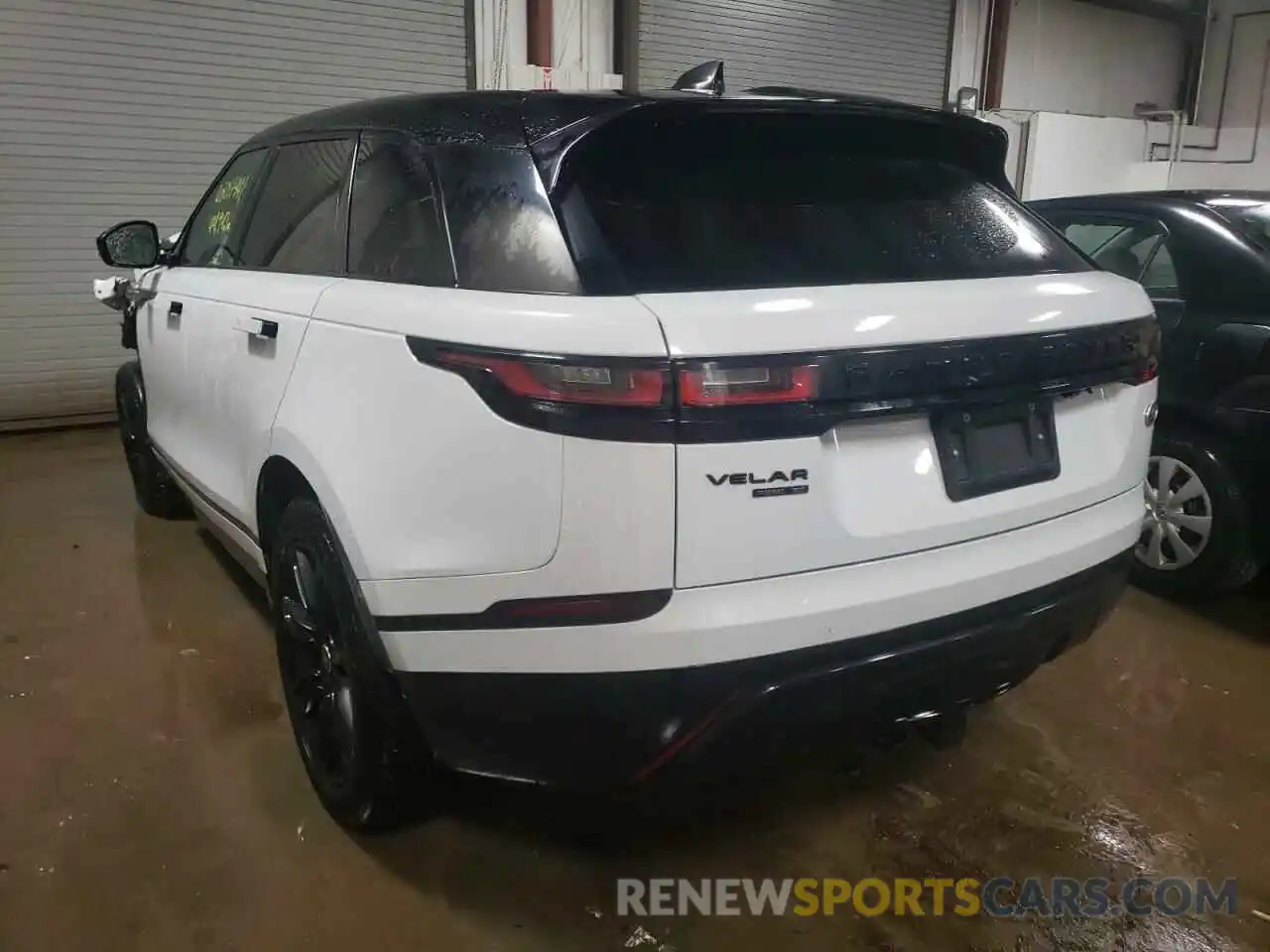 3 Photograph of a damaged car SALYL2EX1KA797957 LAND ROVER RANGEROVER 2019