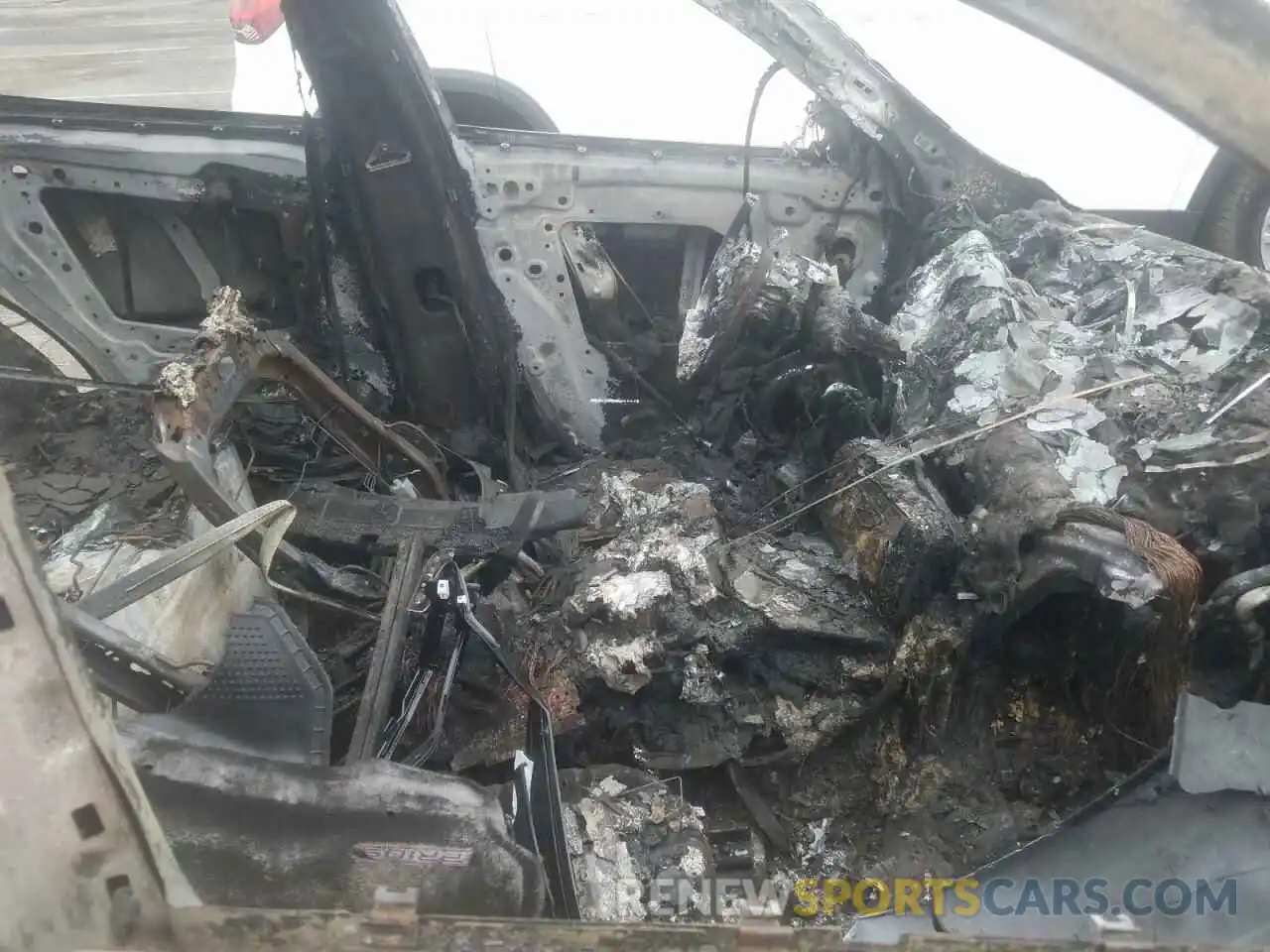5 Photograph of a damaged car SALYL2EX2KA206292 LAND ROVER RANGEROVER 2019